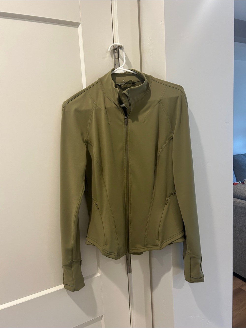 Women's Lululemon Olive Green Full-Zip Jacket very soft